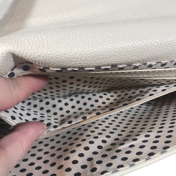 Steve Madden White Faux Leather Envelope Snap Button Clutch Women - Picture 7 of 9